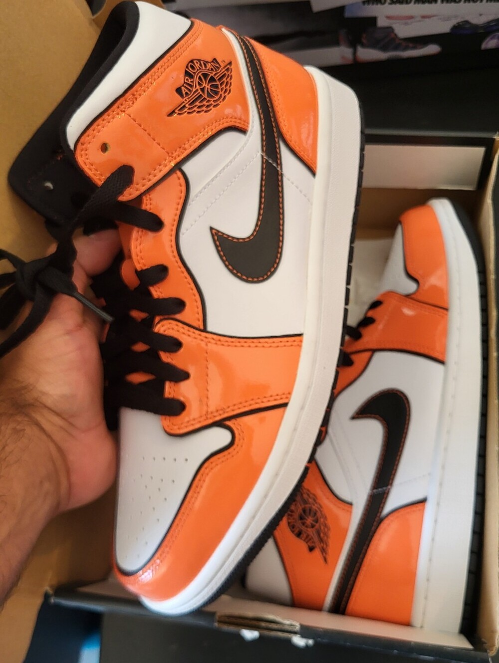 Nike Air Jordan 1 Low Cut Orange White Black Sneakers
